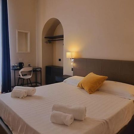 Eva Luxury Suite กาญารี ภายนอก รูปภาพ
