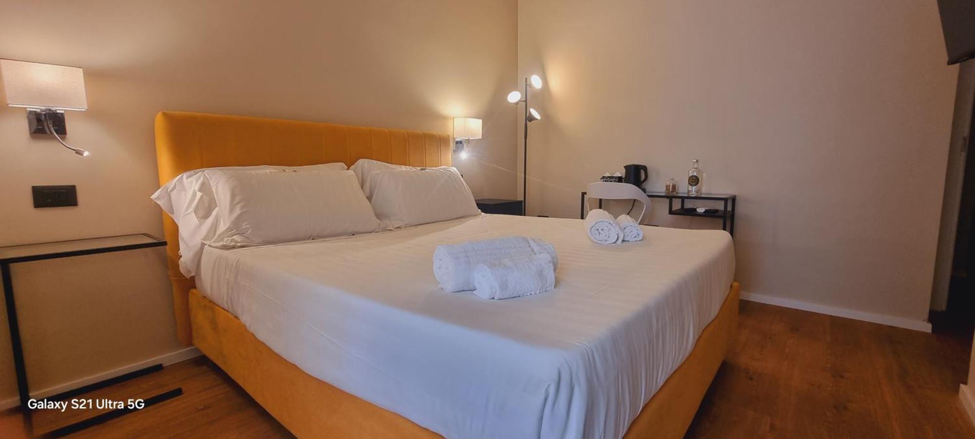 Eva Luxury Suite กาญารี ภายนอก รูปภาพ
